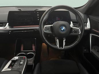 BMW iX1 30 66.5kWh M Sport xDrive (11kW Charger) (313 ps) - NAV - ALCANT