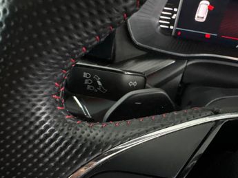 Skoda Octavia 2.0 TSI vRS DSG  - BLUETOOTH - PARK SENSORS - DAB