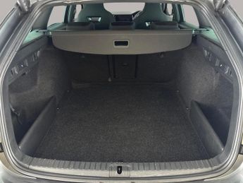 Skoda Octavia 2.0 TSI vRS DSG  - BLUETOOTH - PARK SENSORS - DAB
