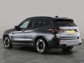 BMW iX3 80kWh M Sport Pro (286 ps) - HUD - PARK ASSIST - HK AUDIO