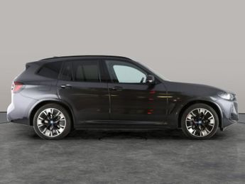 BMW iX3 80kWh M Sport Pro (286 ps) - HUD - PARK ASSIST - HK AUDIO