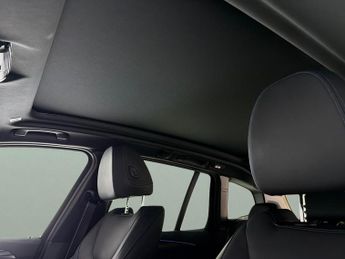 BMW iX3 80kWh M Sport Pro (286 ps) - HUD - PARK ASSIST - HK AUDIO