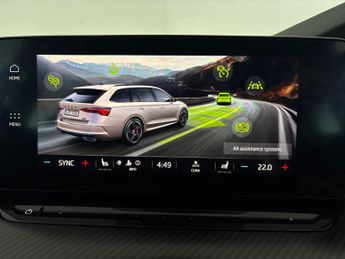 Skoda Octavia 2.0 TSI vRS DSG  - BLUETOOTH - PARK SENSORS - DAB
