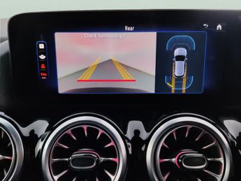 Mercedes-Benz EQA EQA 250+ 70.5kWh Sport (Executive) (190 ps) - ADAPTIVE LIGHTS