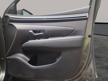 Hyundai Tucson 1.6 T-GDi MHEV Premium DCT (150 ps) - NAV - HEATED STEERING