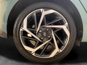 Hyundai i20 1.0 T-GDi MHEV Premium DCT (100 ps) - LANE DEPARTURE  - BLUETOOT