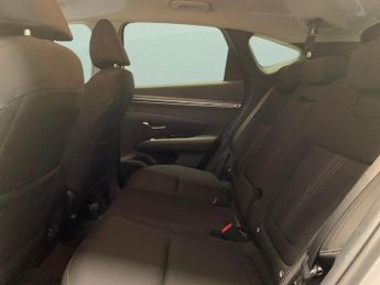 Hyundai Tucson 1.6 h T-GDi Premium (230 ps) - NAV - HEATED STEERING - BLIND SPO