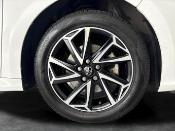 Toyota Yaris 1.5 VVT-h Design E-CVT (116 ps) - WIFI - LANE DEPARTURE  - BLUET