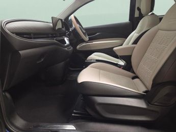 Fiat 500e 42kWh La Prima (118 ps) - NAV - SUNBLINDS - BLIND SPOT ASSIST