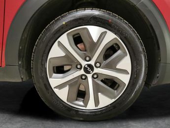 Kia Niro 64kWh 2 (201 bhp) - CRUISE - PADDLE SHIFT - 17IN ALLOYS
