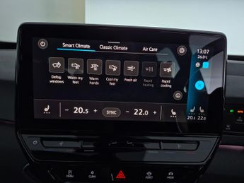 Volkswagen ID.3 Pro Performance 58kWh Life (204 ps) - NAV - COMFORT PACK - WIFI