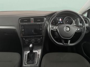Volkswagen E-golf 35.8kWh e-Golf (136 ps) - CLIMATE CONTROL - DAB - USB AUDIO