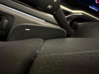 Volkswagen Polo 1.0 TSI R-Line DSG (95 ps) DIGITAL COCKPIT PRO - NAV - PARK SENS