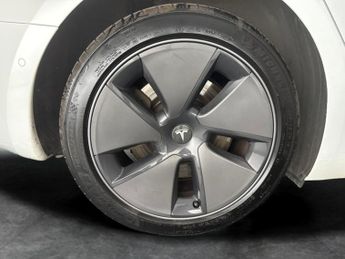 Tesla Model 3 (Dual Motor) Long Range 4WDE (346 ps) - PARK ASSIST - LED - REVE