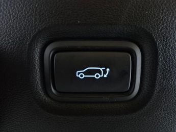 Hyundai Ioniq 5 77kWh Premium AWD (325 ps) - LED - REVERSE CAM - NAV