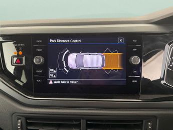 Volkswagen Polo 1.0 TSI R-Line DSG (110 ps) - PADDLE SHIFT - DIGITAL DASH - PARK