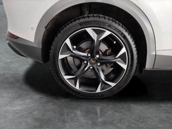 Cupra Formentor 1.4 eHybrid 12.8kWh VZ2 Plug-in DSG (245 ps) - PARK ASSIST - LED