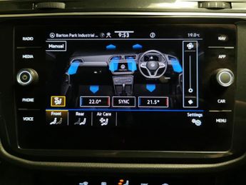 Volkswagen Tiguan 1.5 TSI Life DSG (150 ps) APPLE CARPLAY - SAT NAV - PARK SENSORS