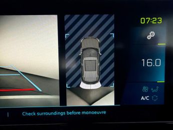 Peugeot E-2008 50kWh GT (7kW Charger) (136 ps) - LED - REVERSE CAM - NAV