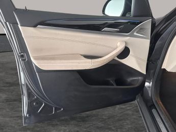 BMW X3 2.0 30e 12kWh xLine Plug-in xDrive (292 ps) - REV CAM - PARK ASS