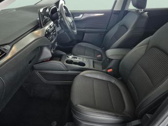 Ford Kuga 1.5 EcoBlue Titanium Edition (120 ps) - NAV - FORD SYNC3