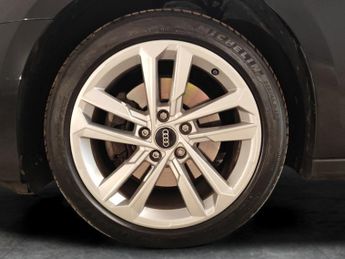 Audi A3 1.4 TFSIe 40 Sport Sportback Plug-in S Tronic 13kWh (204 ps) - R