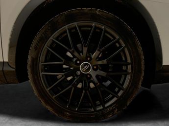 Audi Q3 2.0 TDI Black Edition S Tronic quattro (150 ps) - BLUETOOTH - PA
