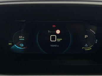 Peugeot E-2008 50kWh GT (7kW Charger) (136 ps) - REVERSE CAM - NAV - HEATED SEA