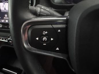 Volvo C40 Recharge 69kWh Core (231 ps) - BLUETOOTH - CRUISE - CLIMATE CONT