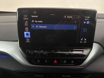 Volkswagen ID.4 Pro Performance 77kWh Life (204 ps) - BLIND SPOT ASSIST - BLUETO