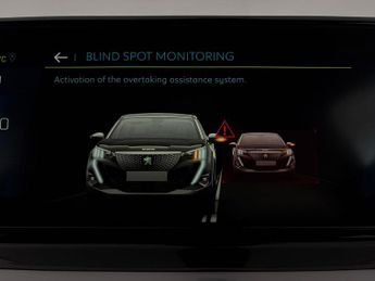 Peugeot E-2008 50kWh GT (7kW Charger) (136 ps) - LED - REVERSE CAM - NAV