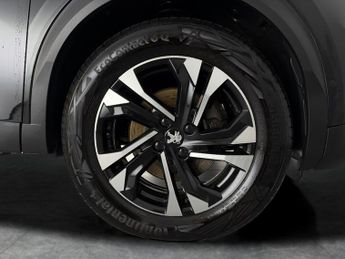 Peugeot E-2008 50kWh GT (7kW Charger) (136 ps) - LED - REVERSE CAM - NAV