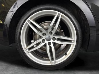 Audi A5 2.0 TDI 40 S line Sportback S Tronic (190 ps) - WIFI - DAB - BLU