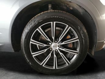 Volvo XC60 2.0h T6 Recharge 11.6kWh Inscription Plug-in AWD (340 ps) - CARP