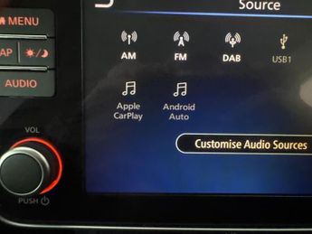 Nissan Leaf 39kWh N-Connecta (150 ps) - INTELLIGENT LANE INTERVENTION - LANE