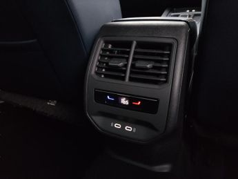 Cupra Formentor 1.4 eHybrid 12.8kWh V2 Plug-in DSG (204 ps) - KEYLESS ENTRY - PA