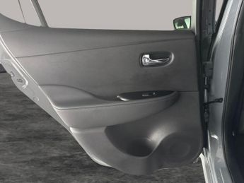 Nissan Leaf 39kWh N-Connecta (150 ps) - INTELLIGENT LANE INTERVENTION - LANE