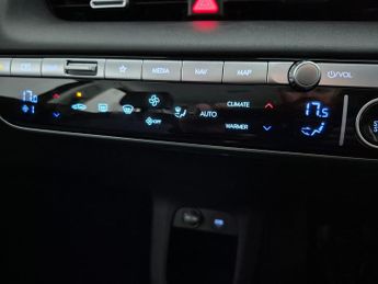 Hyundai Ioniq 5 77kWh Premium AWD (325 ps) - LED - REVERSE CAM - NAV