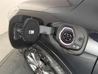 Ford Kuga 2.5 EcoBoost Duratec 14.4kWh ST-Line Plug-in CVT (225 ps) - REVE