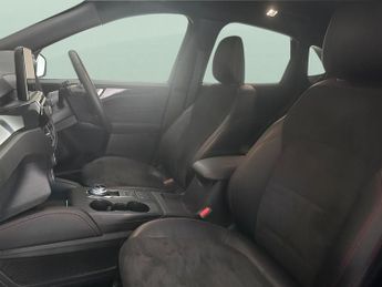 Ford Kuga 2.5 EcoBoost Duratec 14.4kWh ST-Line Plug-in CVT (225 ps) - REVE