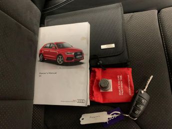 Audi Q3 2.0 TDI Black Edition S Tronic quattro (150 ps) - BLUETOOTH - PA