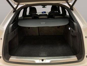 Audi Q3 2.0 TDI Black Edition S Tronic quattro (150 ps) - BLUETOOTH - PA