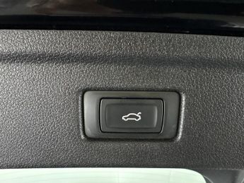 Audi A5 2.0 TDI 40 S line Sportback S Tronic (190 ps) - WIFI - DAB - BLU