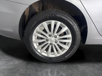 MG Mg5 61.1kWh Exclusive Long Range (156 ps) - HEATED LEATHER - LANE DE