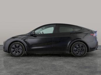 Tesla Model Y Long Range RWD (346 ps) - HEATED STEERING - BLIND SPOT ASSIST - 