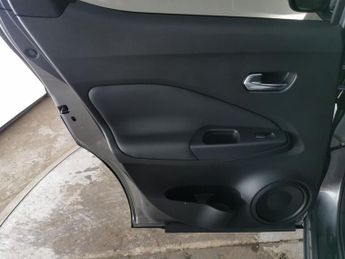 Nissan Juke 1.0 DIG-T N-Connecta DCT (114 ps) - WIFI - LANE DEPARTURE  - BLU