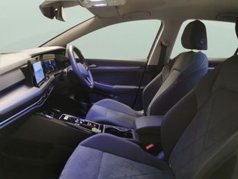 Volkswagen Golf 1.5 eTSI MHEV Style DSG (130 ps) - WIFI - BLIND SPOT ASSIST - BL