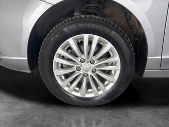 MG Mg5 61.1kWh Exclusive Long Range (156 ps) - HEATED LEATHER - LANE DE
