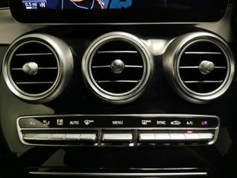 Mercedes-Benz C Class 2.0 C220d AMG Line G-Tronic+ (194 ps) - HEATED SEATS - COMFORT P