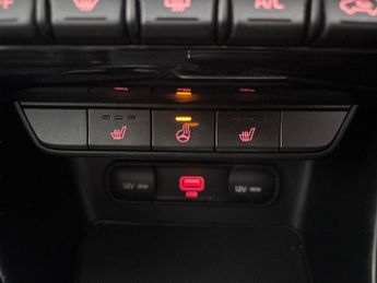 Kia Sportage 1.6 CRDi MHEV 3 DCT (134 bhp) - REVERSE CAM - NAV - LEATHER